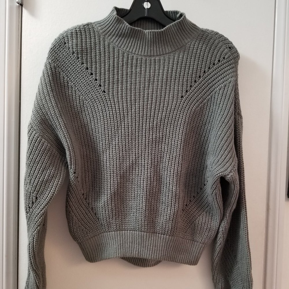 Forever 21 open back turtle neck sweater